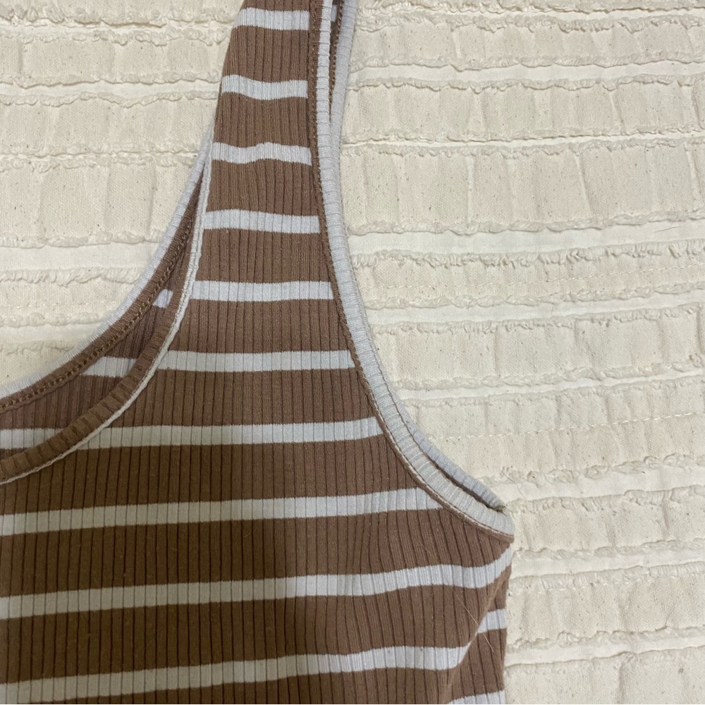 Tank Top - Picture 4 of 5